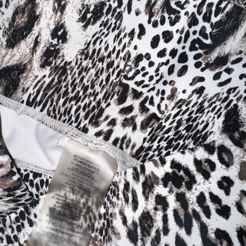 Kensie Leopard Print Workout Set - image 2